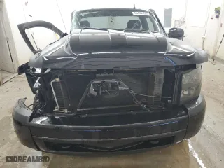 2007 Chevrolet Silverado 1500 LT w/1LT with VIN 1GCEC14087Z651105, listed as a Copart auction lot 46422455 with 0 mi miles and Non Repairable. Bid and sale history available at carsss.com. Image 5.