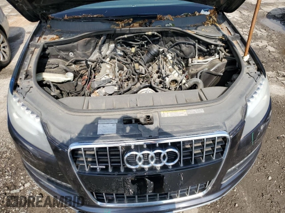 2014 Audi Q7 Premium Plus z VIN WA1LGAFE9ED017293, wystawiony jako Copart lot #58902235 z przebiegiem Nie podano mil oraz Szkoda całkowita • Salvage title. Historia ofert i sprzedaży dostępna na DreamBid. Obrazek 12.