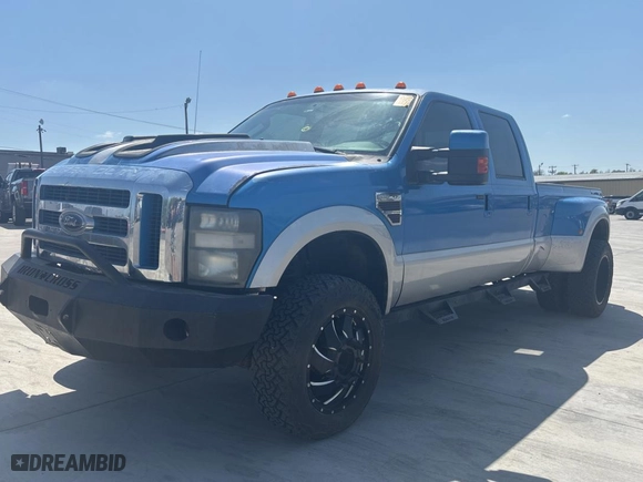 2008 Ford Super Duty F-350 DRW XL with VIN 1FTWW33R18EB36544, listed as a Copart auction lot 53727335 with 208,038 mi miles and Clean Title. Bid and sale history available at carsss.com. Image 2.