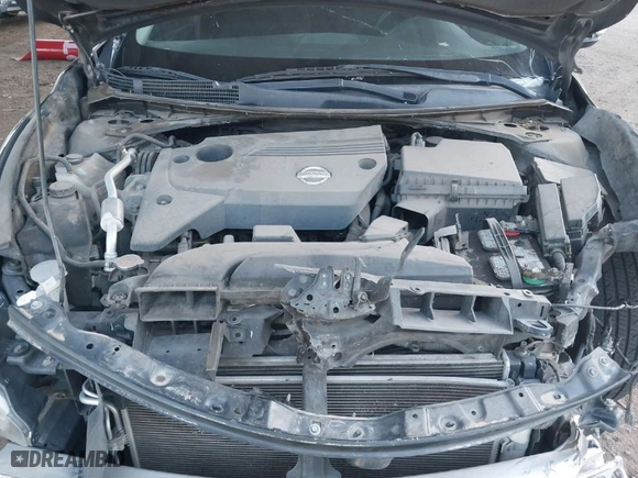 2015 Nissan Altima 2.5 S with VIN 1N4AL3AP2FC417285, listed as a IAAI auction lot 41847034 with 188,069 mi miles. Bid and sale history available at carsss.com. Image 10.