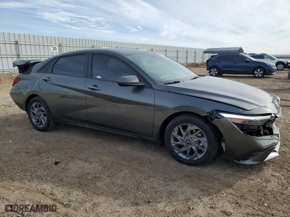 2024 Hyundai Elantra SEL with VIN KMHLM4DG3RU750347, listed as a Copart auction lot 43123485 with 799 mi miles and Clean Title. Bid and sale history available at carsss.com. Image 4.