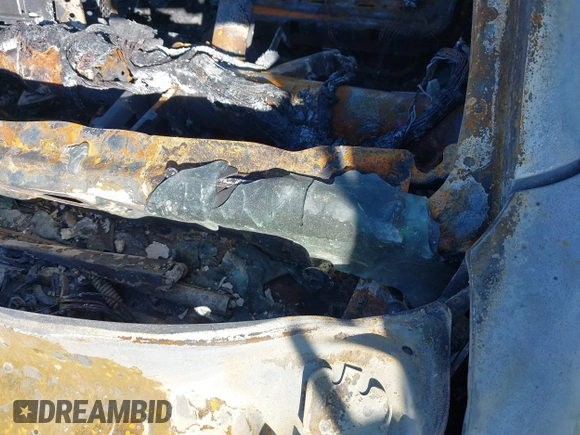 2022 Toyota Tacoma SR with VIN 3TYRX5GN3NT062552, listed as a IAAI auction lot 41501423 with Not provided miles and . Bid and sale history available at DreamBid. Image 9.