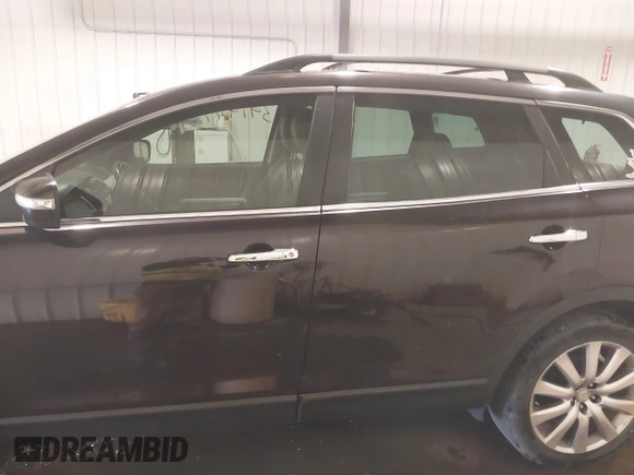 2008 Mazda CX-9 Grand Touring with VIN JM3TB38A480140173, listed as a IAAI auction lot 39194731 with 205,385 mi miles. Bid and sale history available at carsss.com. Image 14.