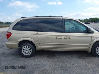 2001 Chrysler Town & Country LXi with VIN 2C8GP54L71R146624, listed as a IAAI auction lot 41767162 with 78,458 mi miles and . Bid and sale history available at DreamBid. Image 6.