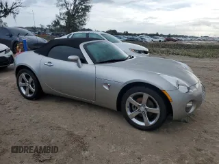 2007 Pontiac Solstice z VIN 1G2MB35B27Y119840, wystawiony jako Copart lot #73684114 z przebiegiem Nie podano mil oraz Nie do naprawy • Non repairable. Historia ofert i sprzedaży dostępna na DreamBid. Obrazek 4.