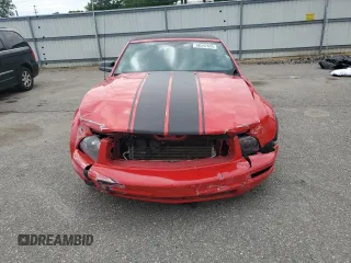 2006 Ford Mustang Standard z VIN 1ZVFT84N665244752, wystawiony jako Copart lot #58347695 z przebiegiem 116 453 mil mil oraz Szkoda całkowita • Salvage title. Historia ofert i sprzedaży dostępna na DreamBid. Obrazek 5.