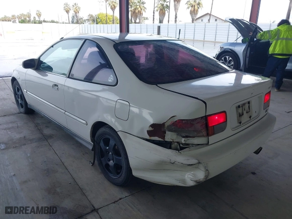 1998 Honda Civic EX with VIN 1HGEJ8142WL035599, listed as a IAAI auction lot 41945812 with 237,021 mi miles. Bid and sale history available at carsss.com. Image 3.