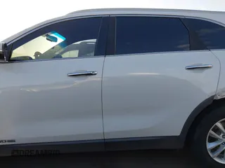 2016 Kia Sorento LX with VIN 5XYPGDA59GG089745, listed as a IAAI auction lot 42029580 with 133,542 mi miles. Bid and sale history available at carsss.com. Image 14.