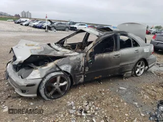 2005 Mercedes-Benz C 230 Kompressor z VIN WDBRF40J25A707252, wystawiony jako Copart lot #51135405 z przebiegiem Nie podano mil oraz Szkoda całkowita • Salvage title. Historia ofert i sprzedaży dostępna na DreamBid. Obrazek 1.