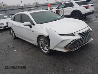 2020 Toyota Avalon Limited Hybrid z VIN 4T1C21FB9LU016373, wystawiony jako IAAI lot #41536148 z przebiegiem 104 675 mil mil oraz . Historia ofert i sprzedaży dostępna na DreamBid. Obrazek 1.