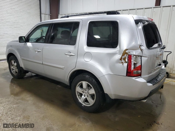 2011 Honda Pilot EX with VIN 5FNYF4H45BB074888, listed as a Copart auction lot 51748925 with 163,640 mi miles and Salvage Title. Bid and sale history available at carsss.com. Image 2.