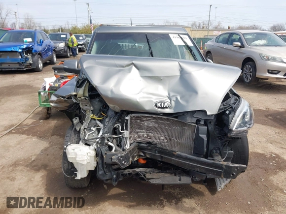 2013 Kia Soul + with VIN KNDJT2A66D7627843, listed as a IAAI auction lot 41961701 with 78,999 mi miles. Bid and sale history available at carsss.com. Image 13.