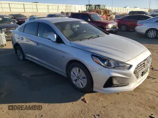 2018 Hyundai Sonata Hybrid SE with VIN KMHE24L39JA086803, listed as a Copart auction lot 80312534 with 0 mi miles and Clean Title. Bid and sale history available at carsss.com. Image 4.