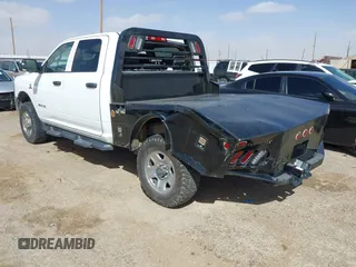 2019 Ram 2500 Tradesman with VIN 3C6UR5CLXKG534669, listed as a IAAI auction lot 41828929 with 213,815 mi miles. Bid and sale history available at carsss.com. Image 3.