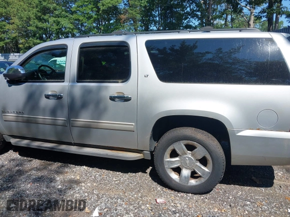 2013 Chevrolet Suburban LT с VIN 1GNSKJE7XDR103661, выставлен на аукционе IAAI как лот 42789275 с пробегом 181 234 миль миль и . История ставок и продаж доступна на DreamBid. Изображение 14.
