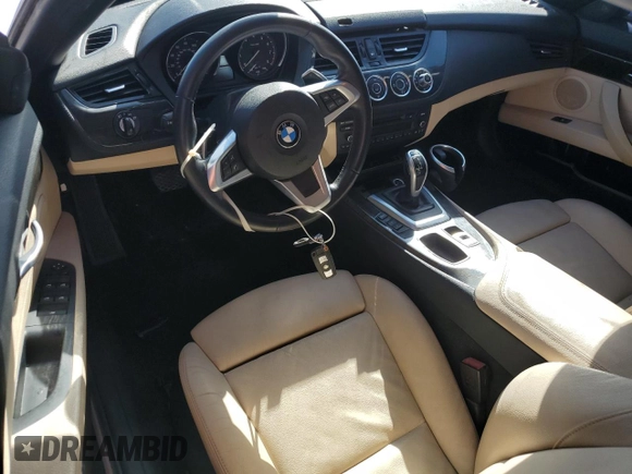 2015 BMW Z4 sDrive28i with VIN WBALL5C52FP557045, listed as a Copart auction lot 73716594 with 64,669 mi miles and Clean Title. Bid and sale history available at carsss.com. Image 8.