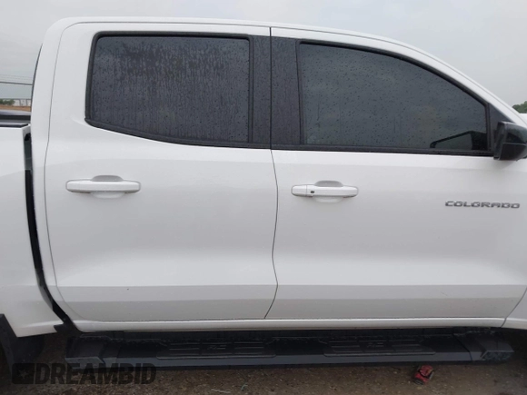 2024 Chevrolet Colorado 4WD Z71 with VIN 1GCPTDEK8R1231274, listed as a IAAI auction lot 42193922 with 9,198 mi miles and . Bid and sale history available at DreamBid. Image 13.