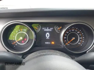 2021 Jeep Gladiator Freedom с VIN 1C6HJTAG7ML542804, выставлен на аукционе IAAI как лот 42146884 с пробегом 98 458 миль миль и . История ставок и продаж доступна на DreamBid. Изображение 7.