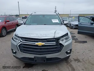 2019 Chevrolet Traverse LT Cloth with VIN 1GNERGKW2KJ291739, listed as a IAAI auction lot 41606802 with 114,608 mi miles. Bid and sale history available at carsss.com. Image 12.