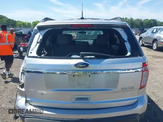 2015 Ford Explorer z VIN 1FM5K7B83FGC12754, wystawiony jako IAAI lot #42296111 z przebiegiem 224 135 mil mil oraz . Historia ofert i sprzedaży dostępna na DreamBid. Obrazek 20.