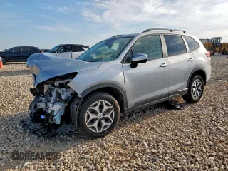 2019 Subaru Forester Premium with VIN JF2SKAEC3KH411779, listed as a Copart auction lot 58258305 with 36,914 mi miles and Salvage title. Bid and sale history available at DreamBid. Image 1.