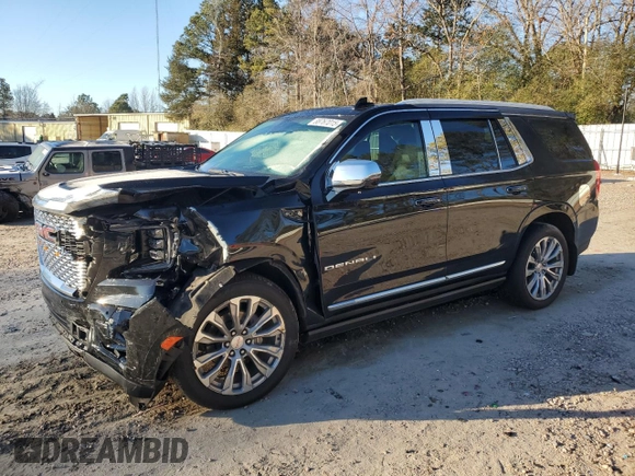 2021 GMC Yukon Denali with VIN 1GKS2DKL5MR171592, listed as a Copart auction lot 88767015 with 62,674 mi miles and Salvage Title. Bid and sale history available at carsss.com. Image 1.