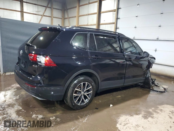 2021 Volkswagen Tiguan S z VIN 3VV0B7AX9MM007127, wystawiony jako Copart lot #45677935 z przebiegiem 32 976 mil mil oraz Czysty tytuł • Clean title. Historia ofert i sprzedaży dostępna na DreamBid. Obrazek 3.