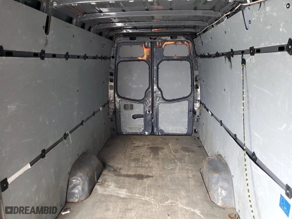 2013 Mercedes-Benz Sprinter Cargo Vans with VIN WD3PE8CC8D5803615, listed as a Copart auction lot 86838184 with 110,462 mi miles and Clean Title. Bid and sale history available at carsss.com. Image 10.