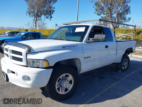 1999 Dodge Ram 2500 with VIN 1B7KC2365XJ625526, listed as a IAAI auction lot 41753846 with 223,271 mi miles. Bid and sale history available at carsss.com. Image 18.
