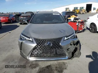 2020 Lexus UX 200 with VIN JTHP3JBH9L2026618, listed as a Copart auction lot 77893984 with 30,672 mi miles and Salvage title. Bid and sale history available at DreamBid. Image 5.