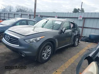 2013 Infiniti FX with VIN JN8CS1MU8DM141556, listed as a IAAI auction lot 41536047 with 96,016 mi miles and . Bid and sale history available at DreamBid. Image 17.