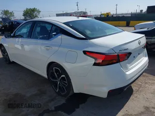 2024 Nissan Altima SR with VIN 1N4BL4CV0RN313828, listed as a IAAI auction lot 42172052 with 5,279 mi miles and . Bid and sale history available at DreamBid. Image 3.