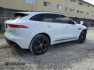 2020 Jaguar F-Pace 25t Checkered Flag Edition with VIN SADCP2FXXLA618597, listed as a Copart auction lot 43703065 with 32,011 mi miles and Salvage title. Bid and sale history available at DreamBid. Image 3.