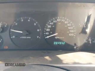 1999 Jeep Grand Cherokee Laredo with VIN 1J4GW58S2XC524365, listed as a IAAI auction lot 42432625 with 284,942 mi miles and . Bid and sale history available at DreamBid. Image 7.