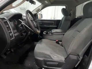 2013 Ram 1500 Tradesman z VIN 3C6JR6DG3DG532890, wystawiony jako Copart lot #45042935 z przebiegiem 236 069 mil mil oraz Nie do naprawy • Non repairable. Historia ofert i sprzedaży dostępna na DreamBid. Obrazek 7.