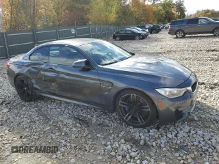 2015 BMW M4 z VIN WBS3U9C51FP967674, wystawiony jako Copart lot #76507384 z przebiegiem 80 518 mil mil oraz Szkoda całkowita • Salvage title. Historia ofert i sprzedaży dostępna na DreamBid. Obrazek 4.