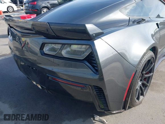 2017 Chevrolet Corvette Z06 3LZ with VIN 1G1YU2D65H5603471, listed as a IAAI auction lot 41610257 with 61,194 mi miles. Bid and sale history available at carsss.com. Image 6.