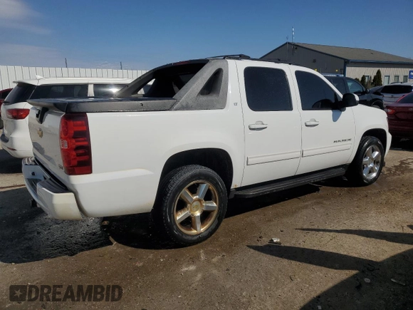 2011 Chevrolet Avalanche LT with VIN 3GNTKFE3XBG368334, listed as a Copart auction lot 46836805 with 127,269 mi miles and Salvage title. Bid and sale history available at DreamBid. Image 3.
