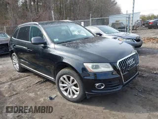2013 Audi Q5 Premium Plus with VIN WA1LFAFPXDA010339, listed as a IAAI auction lot 41670283 with 172,741 mi miles. Bid and sale history available at carsss.com. Image 1.