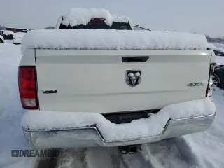 2017 Ram 2500 SLT z VIN 3C6UR5DL3HG652280, wystawiony jako Copart lot #47184555 z przebiegiem 98 727 mil mil oraz Szkoda całkowita • Salvage title. Historia ofert i sprzedaży dostępna na DreamBid. Obrazek 6.