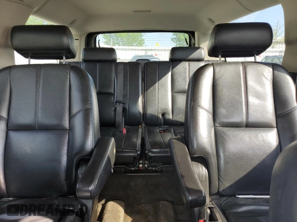 2007 Chevrolet Suburban LTZ with VIN 1GNFK16377J298439, listed as a Copart auction lot 55243665 with 270,387 mi miles and Salvage title. Bid and sale history available at DreamBid. Image 10.