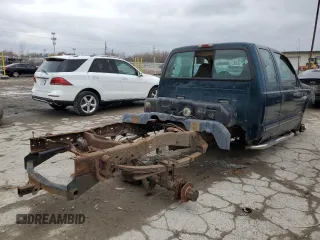 1999 Ford F-250 XL with VIN 1FTNX21L8XEC14950, listed as a Copart auction lot 46689625 with 195,289 mi miles and Salvage title. Bid and sale history available at DreamBid. Image 3.