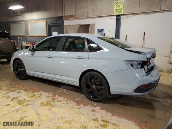 2025 Volkswagen Jetta SE with VIN 3VWEX7BU5SM047077, listed as a Copart auction lot 45975025 with 698 mi miles and Salvage Title. Bid and sale history available at carsss.com. Image 2.