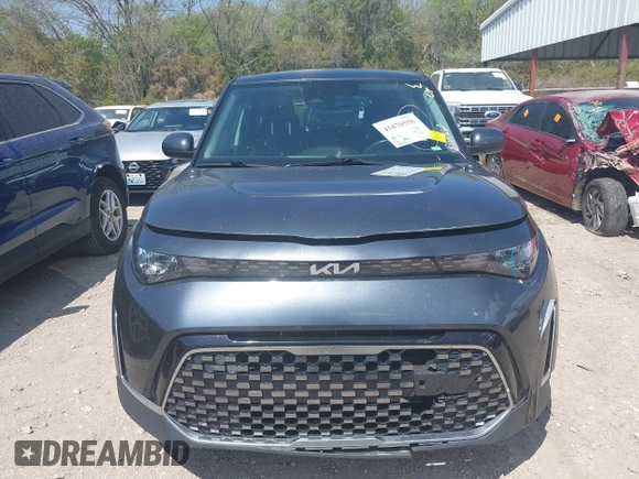 2023 Kia Soul EX with VIN KNDJ33AU5P7196324, listed as a IAAI auction lot 41870556 with 44,213 mi miles. Bid and sale history available at carsss.com. Image 12.