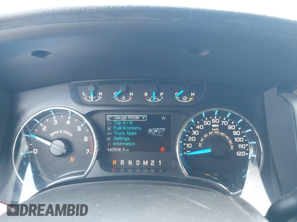 2013 Ford F-150 XL with VIN 1FTFW1EF4DKF68287, listed as a IAAI auction lot 41272574 with 230,951 mi miles. Bid and sale history available at carsss.com. Image 7.