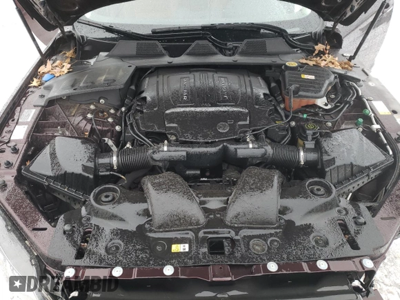 2017 Jaguar XJ with VIN SAJWJ2GD9H8W04365, listed as a Copart auction lot 38997744 with 73,569 mi miles. Bid and sale history available at carsss.com. Image 11.