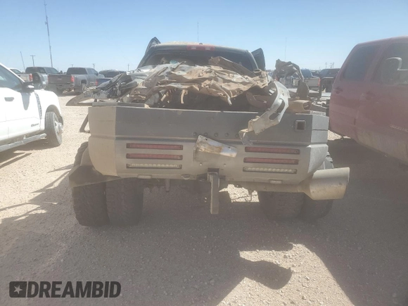 2008 Dodge 3500 Laramie z VIN 3D3MX49A18G200819, wystawiony jako Copart lot #48875925 z przebiegiem Nie podano mil oraz Nie do naprawy • Non repairable. Historia ofert i sprzedaży dostępna na DreamBid. Obrazek 6.