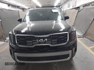 2025 Kia Telluride S with VIN 5XYP64GC9SG580656, listed as a IAAI auction lot 42000035 with 4,169 mi miles and . Bid and sale history available at DreamBid. Image 13.