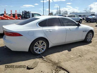 2017 Jaguar XF 35t Premium with VIN SAJBD4BVXHCY30154, listed as a Copart auction lot 53490035 with 95,207 mi miles and Clean Title. Bid and sale history available at carsss.com. Image 3.