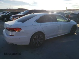 2020 Volkswagen Passat 2.0T SEL with VIN 1VWCA7A3XLC025595, listed as a Copart auction lot 69434832 with 26,258 mi miles. Bid and sale history available at carsss.com. Image 3.